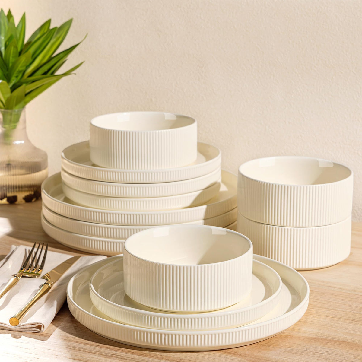 TheTerra Ceramic Dinnerware Plates & Bowls Set
