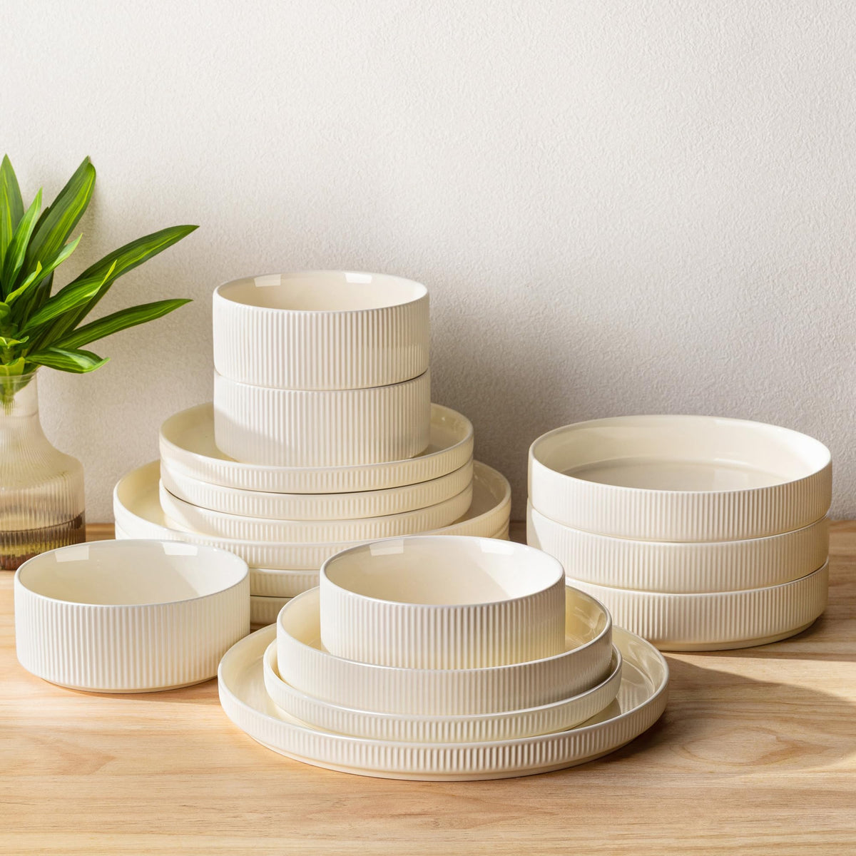 TheTerra Ceramic Dinnerware Plates & Bowls Set