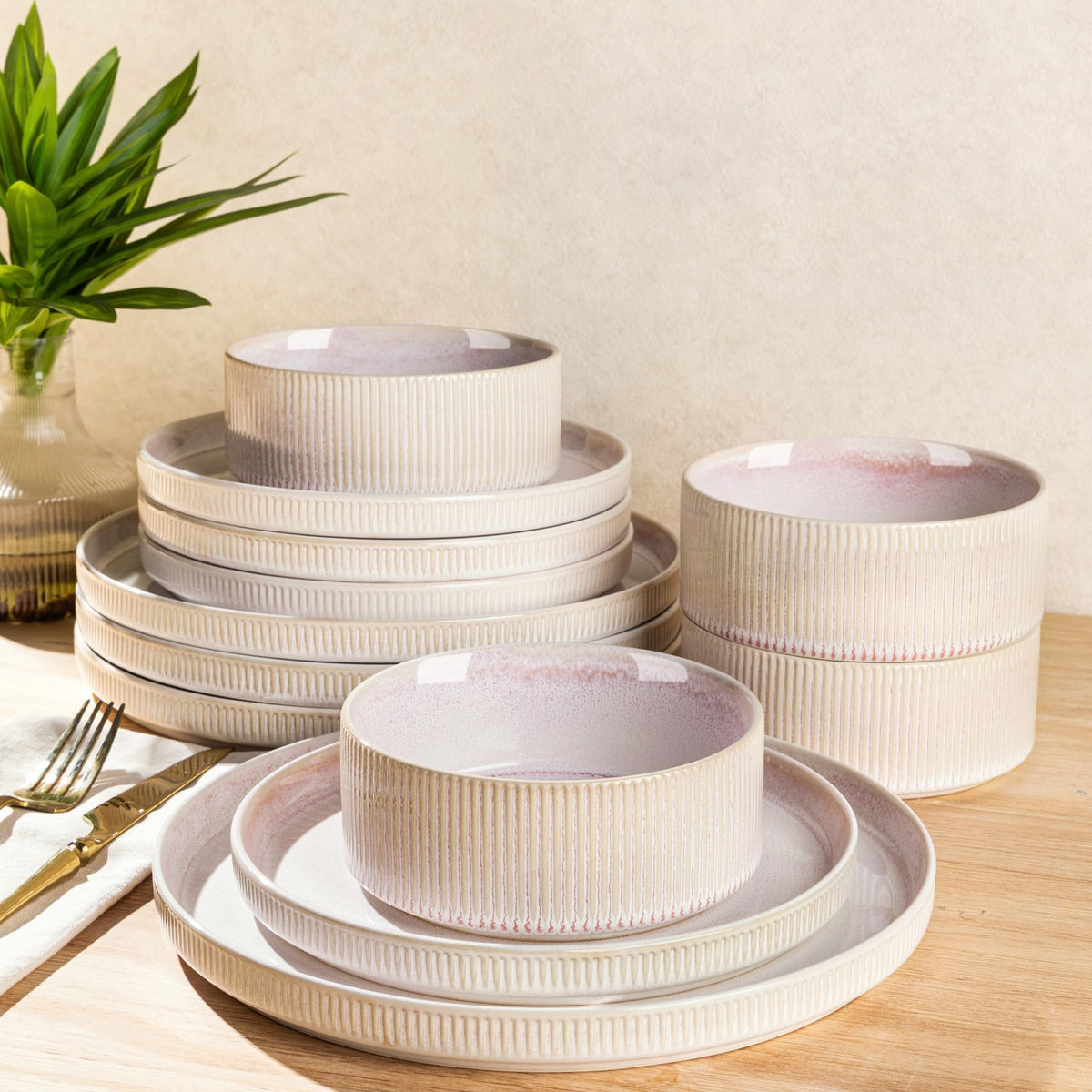 TheTerra Ceramic Dinnerware Plates & Bowls Set