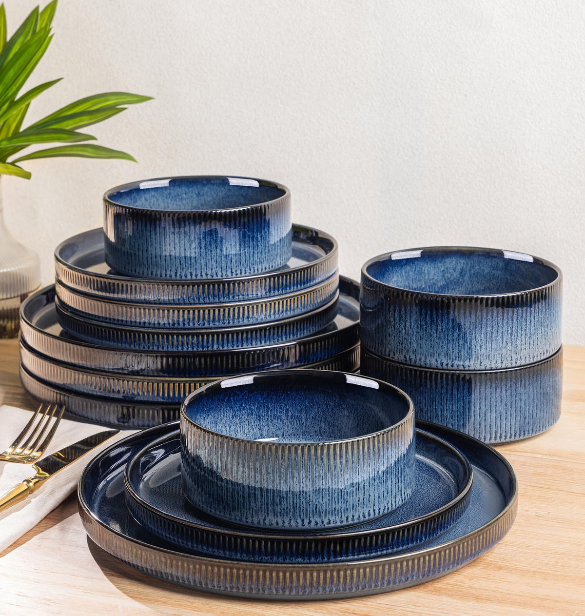 TheTerra Ceramic Dinnerware Plates & Bowls Set