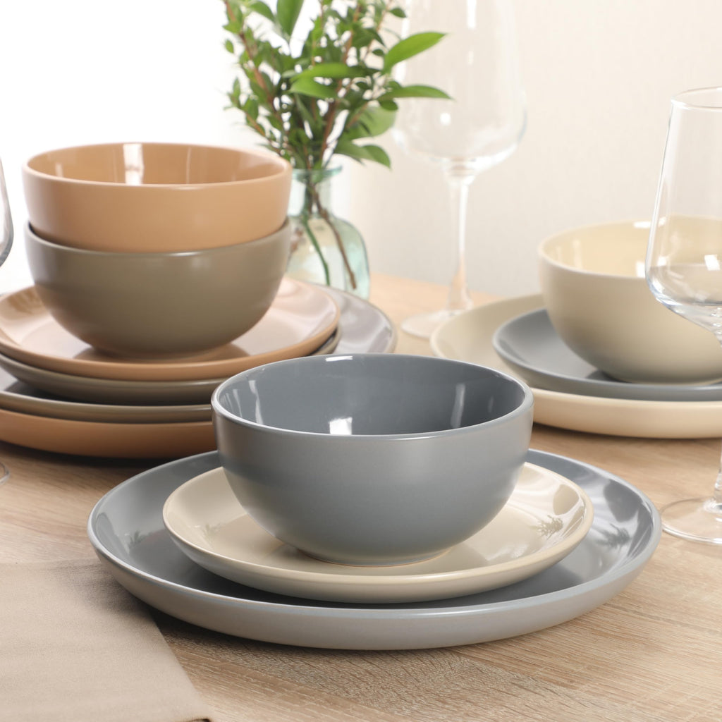 Gibson Home 12-Piece Plates & Bowls Dinnerware Set for 4