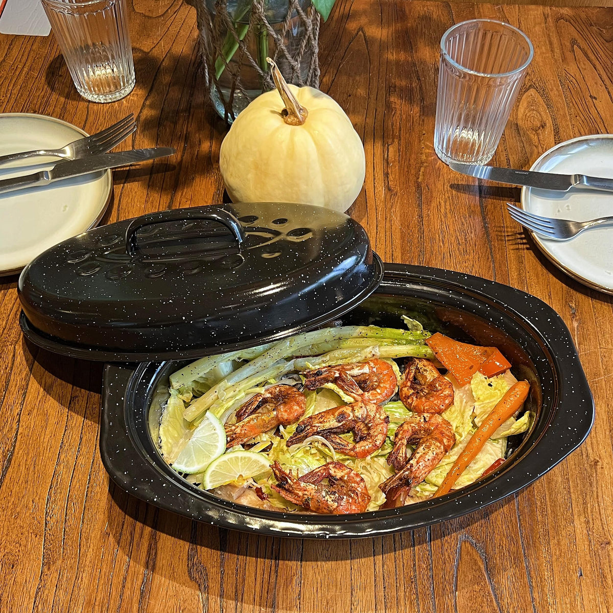 13-Inch Oval Granite Enamel Roasting Pan with Lid